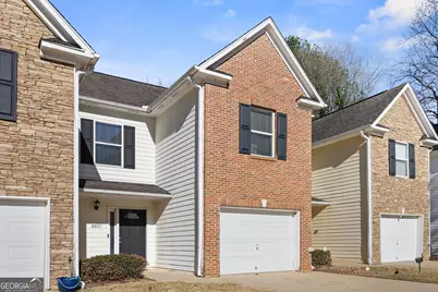 6690 Villa Court, Lithonia, GA 30038 - Photo 2