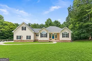 235 Brooks Rd, Pendergrass, GA 30567 - Photo 1