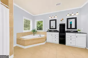 235 Brooks Rd, Pendergrass, GA 30567 - Photo 10