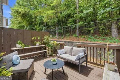 1448 Liberty Parkway NW, Atlanta, GA 30318 - Photo 20