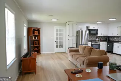 307 Pinewood Drive, Dublin, GA 31021 - Photo 6