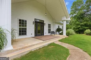 315 Duncan Bridge Ln, Cornelia, GA 30531 - Photo 4