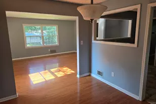 1387 Town Country Dr SE, Atlanta, GA 30316 - Photo 4