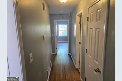 1387 Town Country Drive SE, Atlanta, GA 30316 - Photo 8