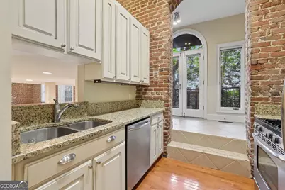 2840 Peachtree Road NE # 108, Atlanta, GA 30305 - Photo 8