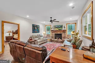 303 E Woodward St, Vienna, GA 31092 - Photo 4