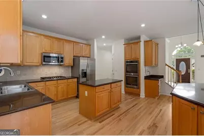 925 York Cove, Milton, GA 30004 - Photo 18
