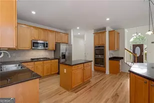 925 York Cove, Milton, GA 30004 - Photo 18