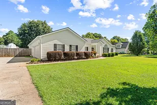 127 Feagin Mill Rd, Warner Robins, GA 31088 - Photo 2
