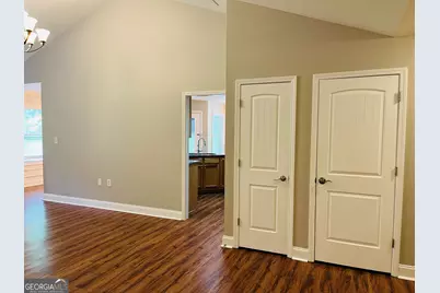 5750 Crest Hill Drive, Buford, GA 30518 - Photo 6