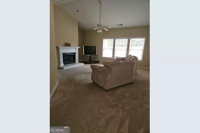 820 Roget Court, Lawrenceville, GA 30045 - Photo 4