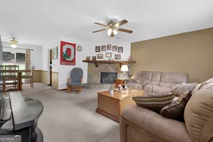 2425 Rhoanoke Dr, Duluth, GA 30096 - Photo 2