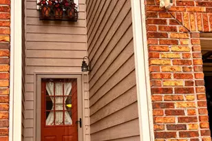 868 Edgewater Cir, Marietta, GA 30062 - Photo 2
