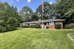 715 Ridgecrest Rd, Lagrange, GA 30240 - Photo 1