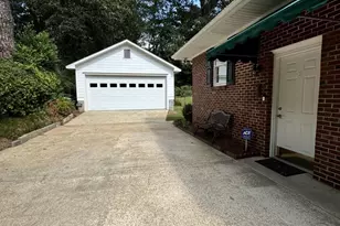 715 Ridgecrest Rd, Lagrange, GA 30240 - Photo 6