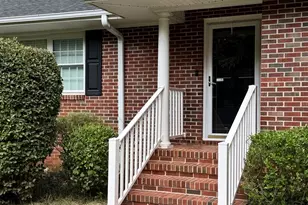 715 Ridgecrest Rd, Lagrange, GA 30240 - Photo 2