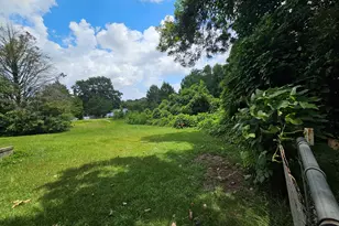 221 Brantley Rd, Warner Robins, GA 31093 - Photo 16