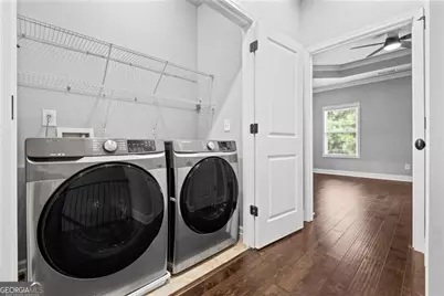 1044 Township Square, Alpharetta, GA 30022 - Photo 28