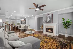 1044 Township Square, Alpharetta, GA 30022 - Photo 6