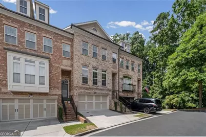 1044 Township Square, Alpharetta, GA 30022 - Photo 2