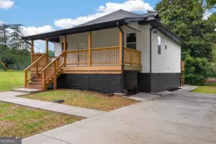 100 Marshall Ave, Hogansville, GA 30230 - Photo 1