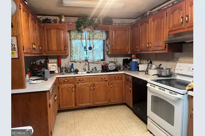 5877 Lexington Road, Rayle, GA 30660 - Photo 2