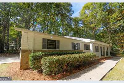 125 Brooks Drive, Tyrone, GA 30290 - Photo 1