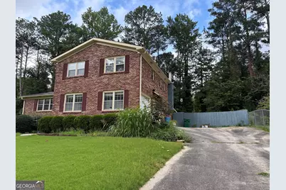 1481 Drayton Woods Drive, Tucker, GA 30084 - Photo 2