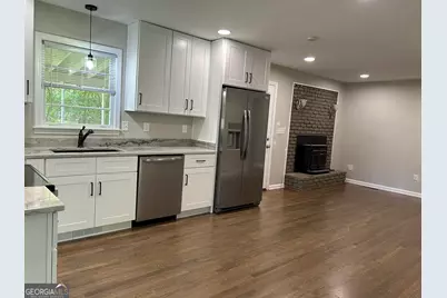 720 Jewel Place, Lilburn, GA 30047 - Photo 10