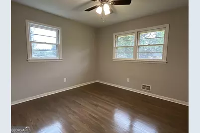 720 Jewel Place, Lilburn, GA 30047 - Photo 18