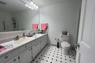 548 Athens St, Hartwell, GA 30643 - Photo 16