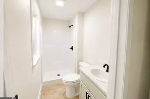 778 Villa Esta Ave, Macon, GA 31206 - Photo 2