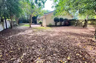 105 Whisper Ct, Warner Robins, GA 31088 - Photo 14