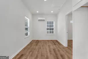 615 E 38th St, Savannah, GA 31401 - Photo 42
