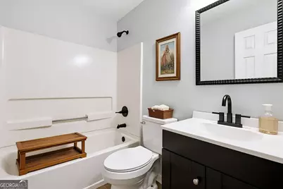 366 N Beach Court, Riverdale, GA 30274 - Photo 18