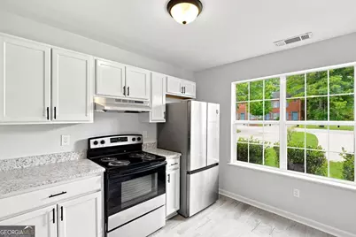 366 N Beach Court, Riverdale, GA 30274 - Photo 14