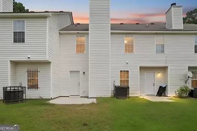 366 N Beach Court, Riverdale, GA 30274 - Photo 28