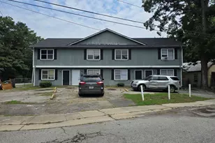 200 Washington St, Barnesville, GA 30204 - Photo 16