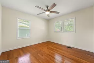 1450 Gaylor Dr SE, Smyrna, GA 30082 - Photo 14