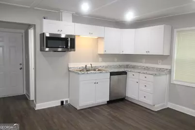 615 Snelson Street, Lagrange, GA 30241 - Photo 2