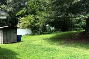 6057 Hill St, Douglasville, GA 30134 - Photo 14