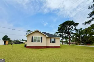 58 Burketts Ferry Rd, Hazlehurst, GA 31539 - Photo 4