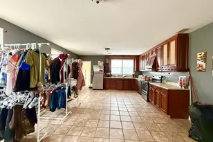 58 Burketts Ferry Rd, Hazlehurst, GA 31539 - Photo 8