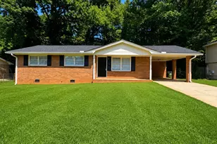 1716 Hallmark Dr, Griffin, GA 30223 - Photo 2