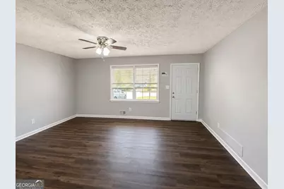 1716 Hallmark Drive, Griffin, GA 30223 - Photo 10