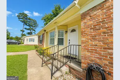 301 Sharon Drive, Americus, GA 31709 - Photo 2