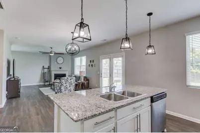 5453 Barberry Ave, Gainesville, GA 30566 - Photo 16