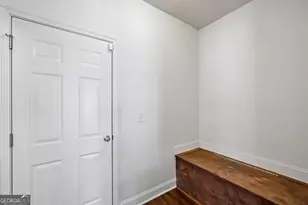 256 Centerview Wy, Lawrenceville, GA 30046 - Photo 16