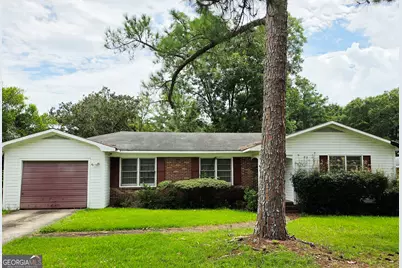1404 Long Acre Drive, Macon, GA 31204 - Photo 1