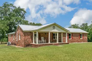 353 Jackson Dr, Thomaston, GA 30286 - Photo 2